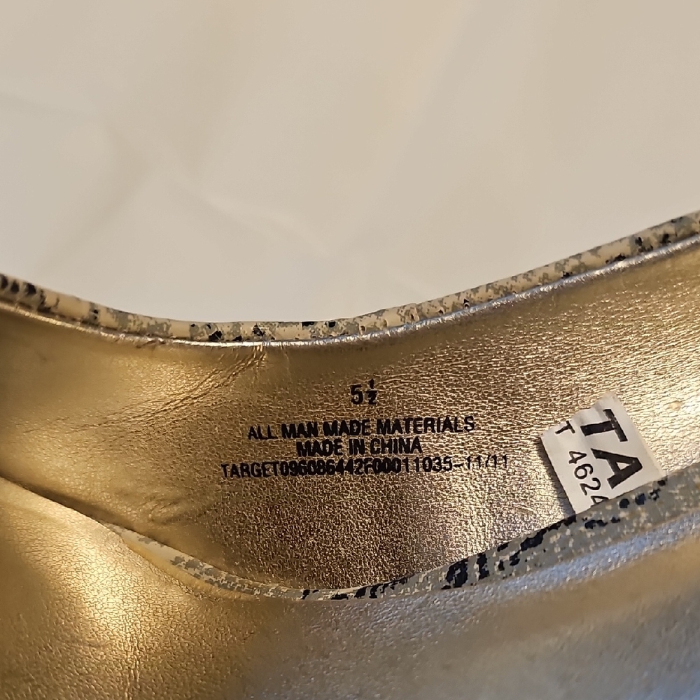 Mossimo Snakeskin Patterned Heels - Picture 4 of 8